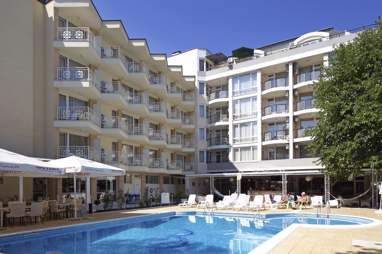 Karlovo Hotel Slăntjev Brjag Exteriör bild