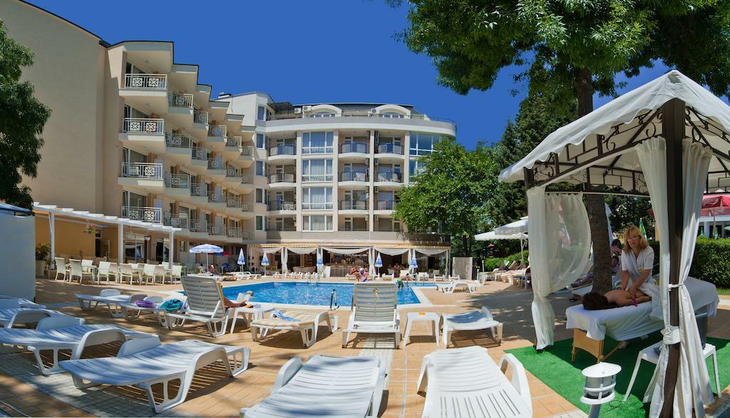 Karlovo Hotel Slăntjev Brjag Exteriör bild